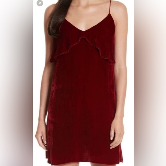 NWOT* Alice + Olivia Red Bess Ruffle Velvet Mini Slipdress Size Small - Picture 5 of 5